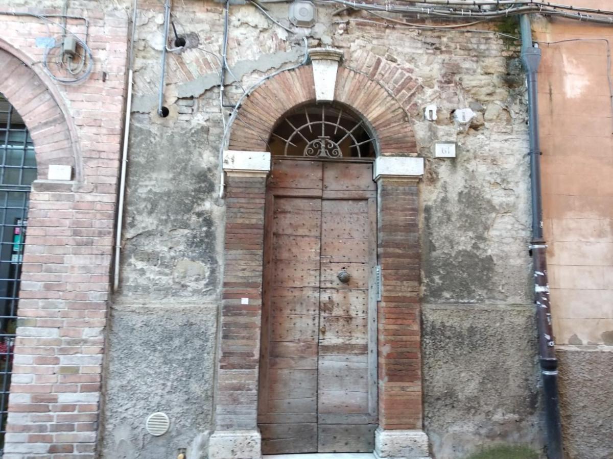 Fabretti House - Centro Storico Appartement Perugia Buitenkant foto